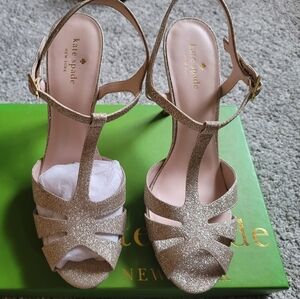 Kate Spade Gold heels (In Box)
